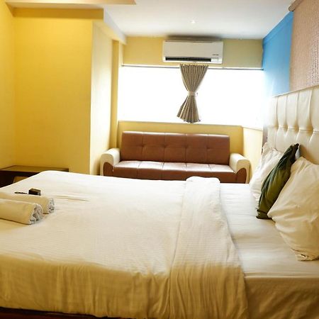Hotel Artusinn Midc Andheri East Mumbai Exterior foto