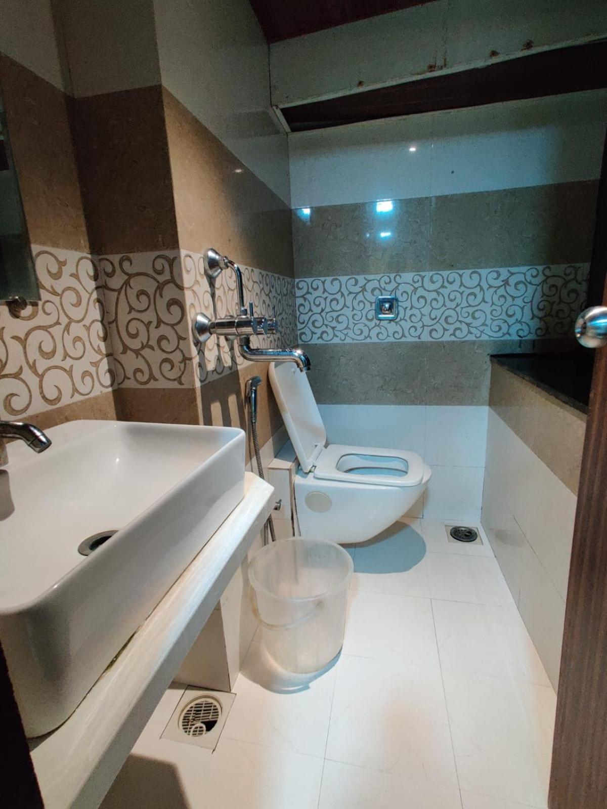 Hotel Artusinn Midc Andheri East Mumbai Exterior foto