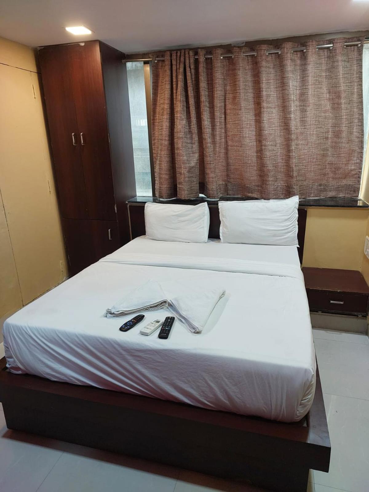 Hotel Artusinn Midc Andheri East Mumbai Exterior foto